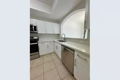 8936 W Flagler St #201, Miami, FL 33174 - Photo 7