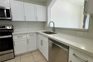 8936 W Flagler St, Miami, FL 33174 - Photo 7