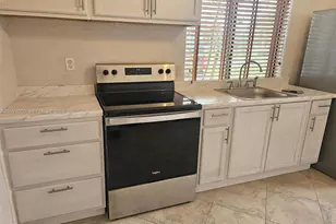 15320 SW 305th St, Homestead, FL 33033 - Photo 3