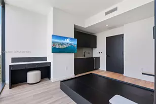 20 NE 11th 20 NE 11th St, Miami, FL 33132 - Photo 23
