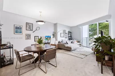 335 S Biscayne Blvd #802, Miami, FL 33131 - Photo 7