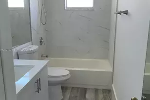 406 NW 68th Ave, Plantation, FL 33317 - Photo 9