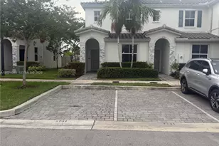 2731 SE 15th St, Homestead, FL 33035 - Photo 1