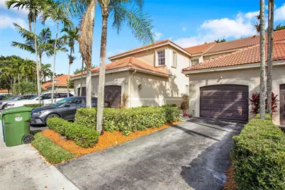 850 Sorrento Dr, Weston, FL 33326 - Photo 3