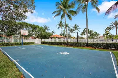 850 Sorrento Dr, Weston, FL 33326 - Photo 25
