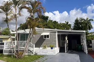 8709 SW 15th St, Davie, FL 33324 - Photo 1