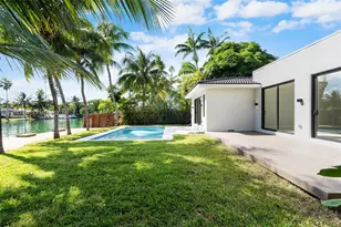 550 S Shore Dr, Miami Beach, FL 33141 - Photo 13
