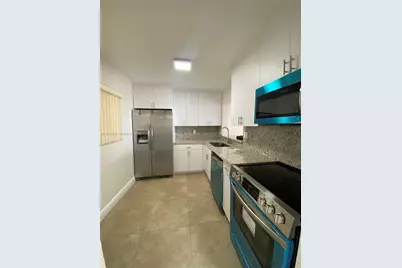 8635 NW 8th Street #305, Miami, FL 33126 - Photo 1