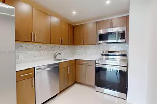 20100 W Country Club Dr, Aventura, FL 33180 - Photo 5