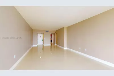 20100 W Country Club Dr #801, Aventura, FL 33180 - Photo 13