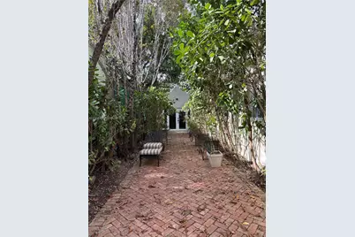 231 Salamanca Ave #A, Coral Gables, FL 33134 - Photo 1