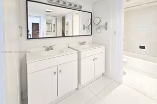 100 Bayview Dr, Sunny Isles Beach, FL 33160 - Photo 7