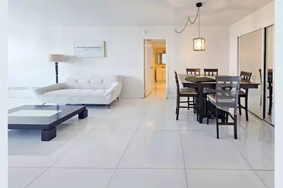 100 Bayview Dr #722, Sunny Isles Beach, FL 33160 - Photo 9