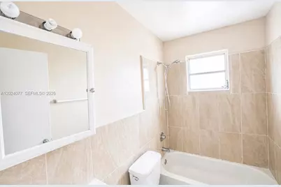2315 W Okeechobee Rd #304, Hialeah, FL 33010 - Photo 5