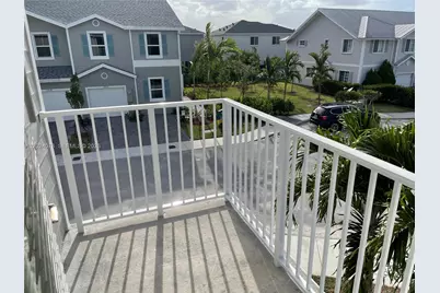 906 SE 17th St #0, Homestead, FL 33034 - Photo 11