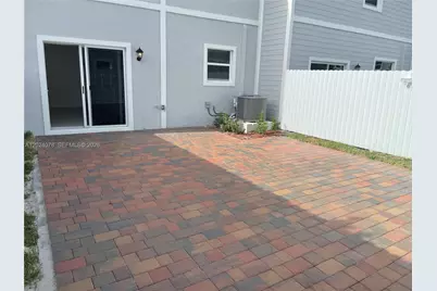906 SE 17th St #0, Homestead, FL 33034 - Photo 13
