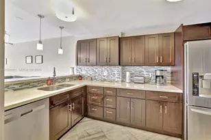3000 E Sunrise Blvd, Fort Lauderdale, FL 33304 - Photo 3