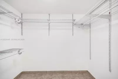 1623 Collins Ave #512, Miami Beach, FL 33139 - Photo 17