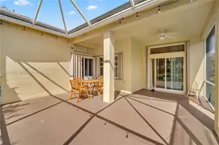 885 Tanglewood Cir, Weston, FL 33327 - Photo 43