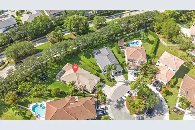 885 Tanglewood Cir, Weston, FL 33327 - Photo 49