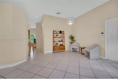 885 Tanglewood Cir, Weston, FL 33327 - Photo 19