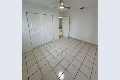 300 E 37th St #Main, Hialeah, FL 33013 - Photo 17