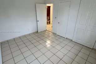 300 E 37th St, Hialeah, FL 33013 - Photo 15