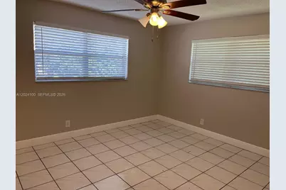 8020 Fairview Dr #301, Tamarac, FL 33321 - Photo 11