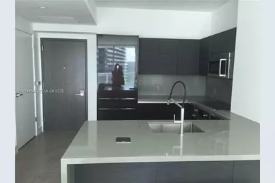 1080 Brickell Ave #2005, Miami, FL 33131 - Photo 5