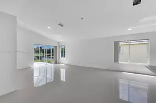 4366 Mahogany Ridge Dr, Weston, FL 33331 - Photo 5