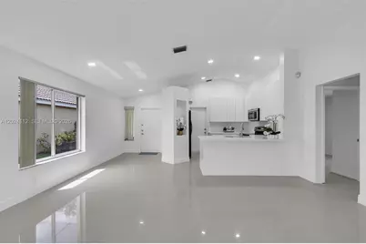 4366 Mahogany Ridge Dr #0, Weston, FL 33331 - Photo 9