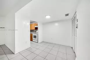 2011 Bay Dr, Miami Beach, FL 33141 - Photo 5