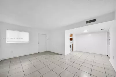 2011 Bay Dr #4, Miami Beach, FL 33141 - Photo 7