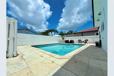 12701 NW 9th St, Miami, FL 33182 - Photo 43