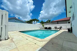 12701 NW 9th St, Miami, FL 33182 - Photo 43