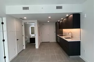 227 NE 2nd St, Miami, FL 33132 - Photo 7
