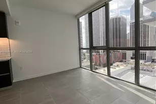 227 NE 2nd St, Miami, FL 33132 - Photo 13