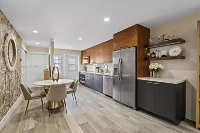 300 Galen Dr #306, Key Biscayne, FL 33149 - Photo 9