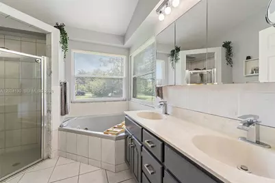 15305 N 96th St N, Palm Beach, FL 33478 - Photo 11