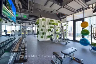 45 SW 9th St, Miami, FL 33130 - Photo 23