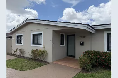 9800 SW 12th Ter #9800, Miami, FL 33174 - Photo 5