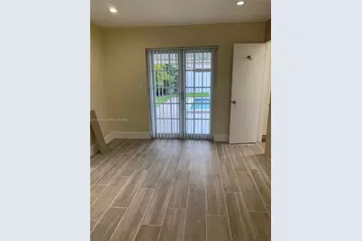 9800 SW 12th Ter #9800, Miami, FL 33174 - Photo 13