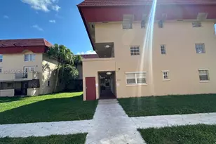 10903 N Kendall Dr, Miami, FL 33176 - Photo 27