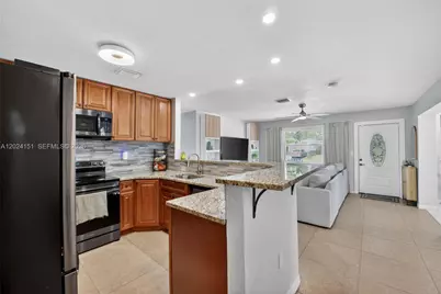 4311 SW 24th St, Fort Lauderdale, FL 33317 - Photo 11