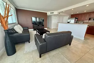 7135 Collins Ave, Miami Beach, FL 33141 - Photo 9