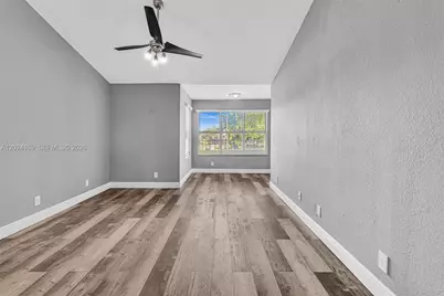 3300 N Pinewalk Dr N #1925, Margate, FL 33063 - Photo 21