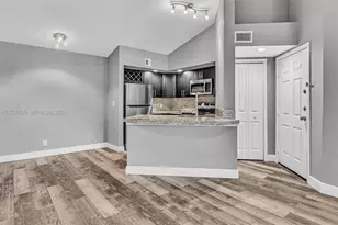 3300 N Pinewalk Dr N, Margate, FL 33063 - Photo 9