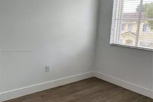 6960 NW 177th St, Hialeah, FL 33015 - Photo 5