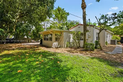 131 NE 97th St, Miami Shores, FL 33138 - Photo 13