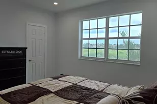 230 SW 117th Terrace, Pembroke Pines, FL 33025 - Photo 15